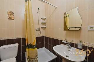 Гостиница Московский Судак Трехместный номер Делюкс с видом на море-6