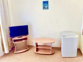 Гостиница Московский Судак Четырехместный номер с балконом-5